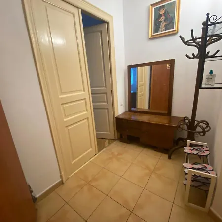 Chez Marie Apartment